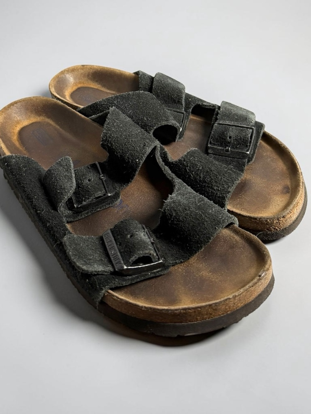 Birkenstock Arizona Soft Footbed Sandals | Black Suede | EU 39